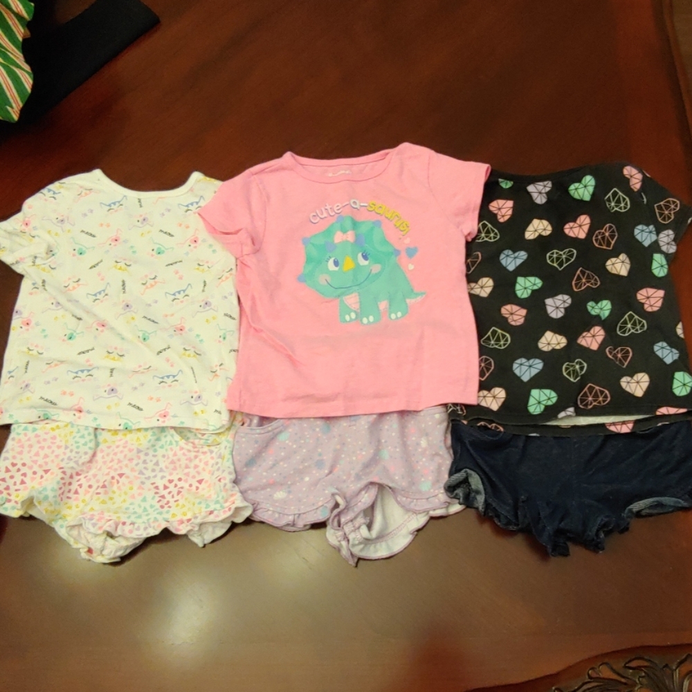 Lot of 3 Garanimals short sets 24m